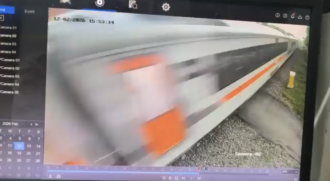 Diduga Depresi Setelah Ibu Meninggal, Pria di Madiun Tabrakkan Diri ke Kereta