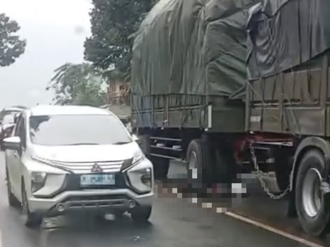 Kecelakaan Maut Jember: 2 Siswa SMK Tewas Terlindas Truk Usai Tabrak Mobil