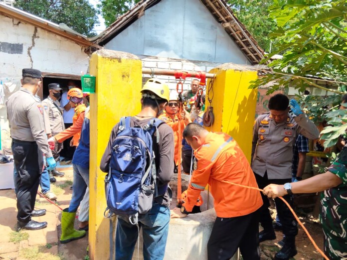 Diduga Depresi, Pria Asal Tuban Ditemukan Meninggal Gantung Diri di Dalam Sumur