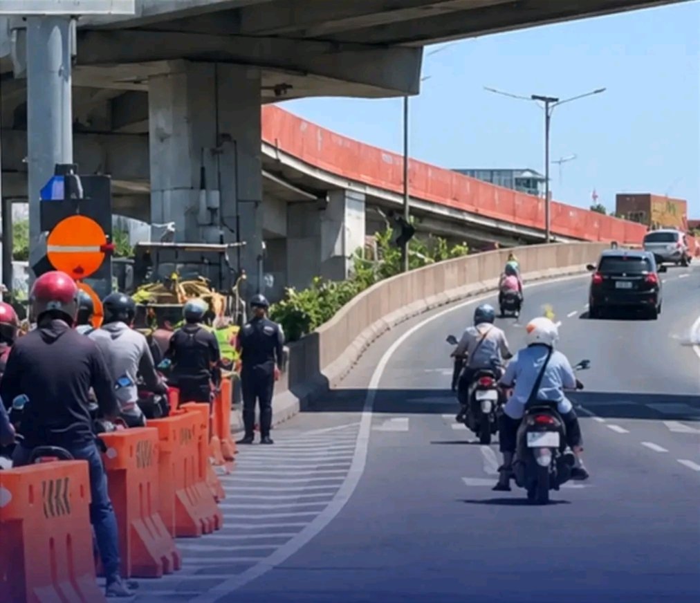 Kecelakaan Maut di Flyover Aloha Sidoarjo, Pemotor Wanita Tewas Terlindas Truk