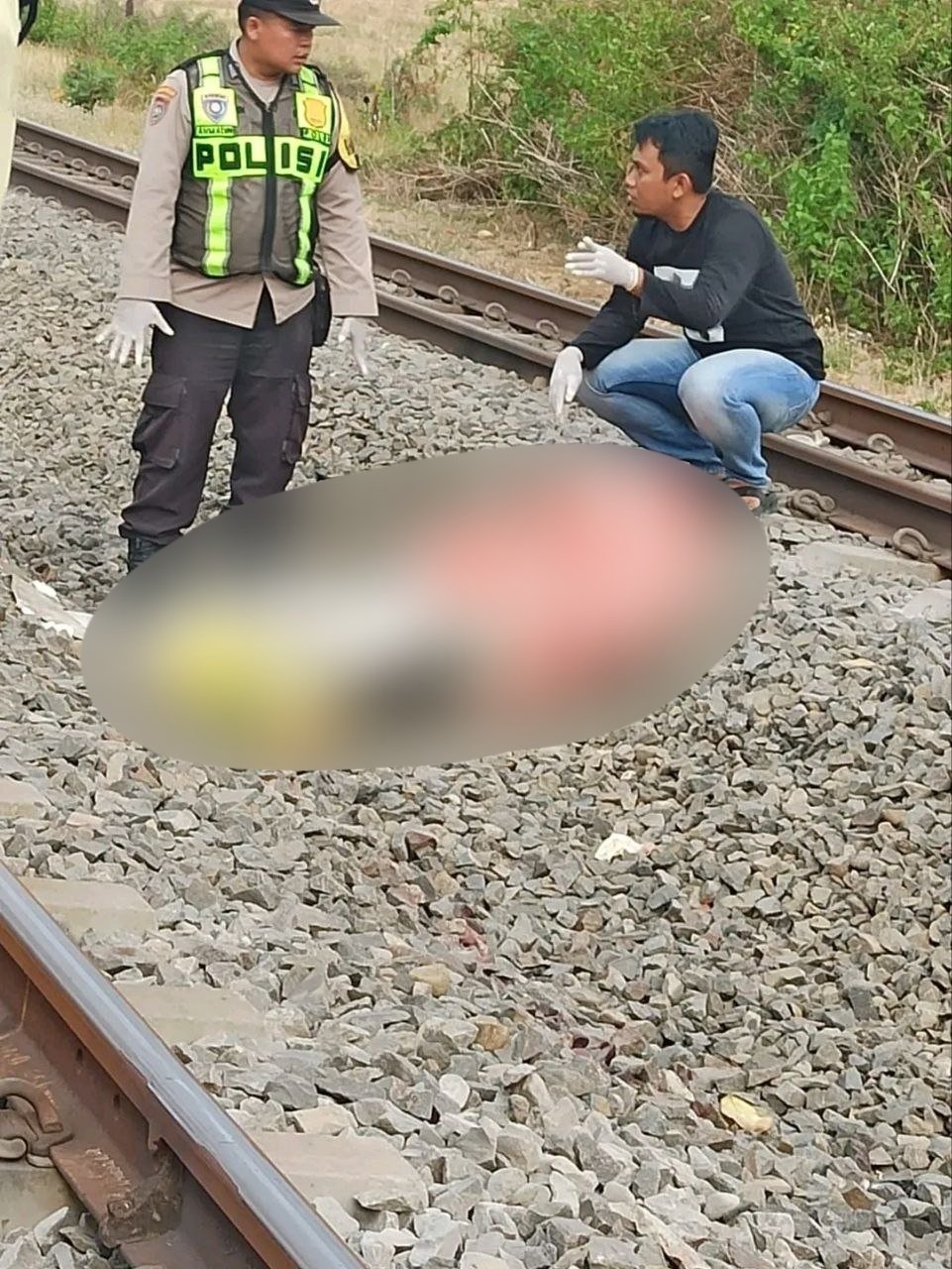Pria 57 Tahun di Bojonegoro Tewas Tertabrak KA Anggrek saat Diduga Pulang dari Sawah